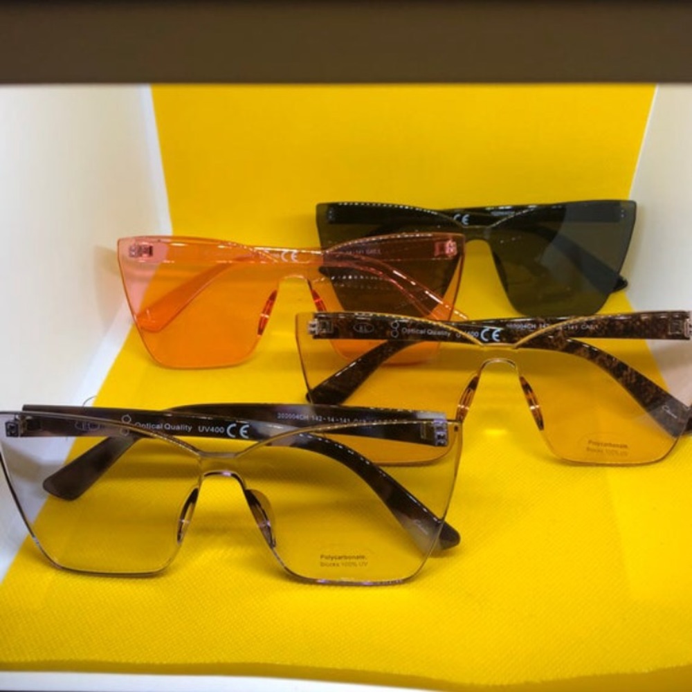 Cat eye retro sunglasses (blue and pink)